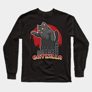 Catzilla playing on the city building Long Sleeve T-Shirt